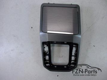 VW Golf Sportsvan Opbergvak Inleg Middenconsole 517863284A beschikbaar voor biedingen