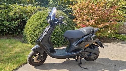 Piaggio Zip 4T 2017- Betrouwbare Scooter, Fietsen en Brommers, Scooters | Piaggio, Gebruikt, Zip, Maximaal 45 km/u, Benzine, Ophalen