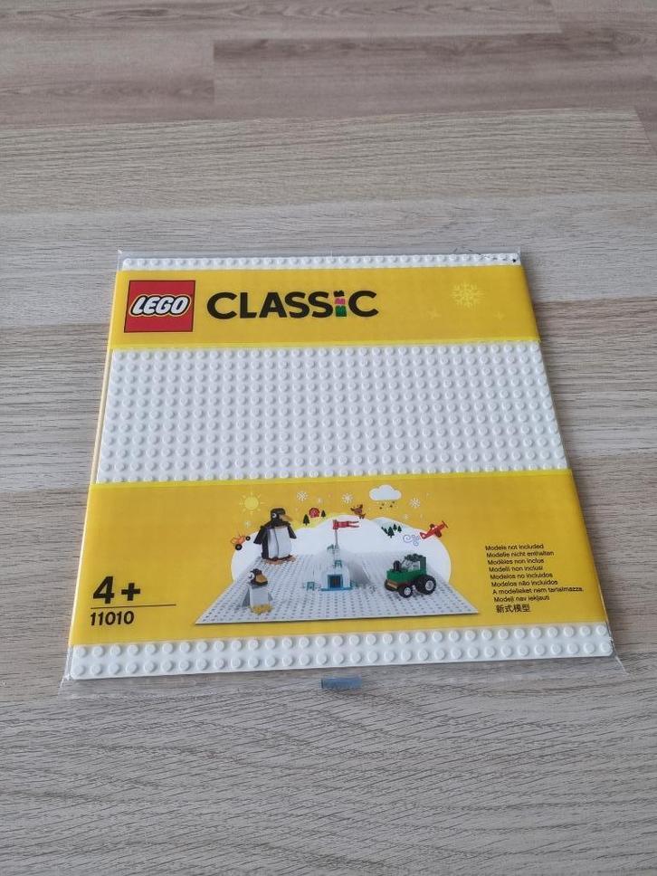 Lego Witte Base Plate (11010) Nieuw, Kinderen en Baby's, Speelgoed | Duplo en Lego, Nieuw, Lego, Complete set, Ophalen of Verzenden