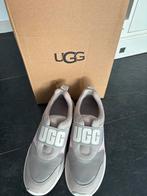 Ugg Sneakers - Maat 38/39, Ophalen of Verzenden, Zo goed als nieuw, Overige kleuren, Sneakers of Gympen