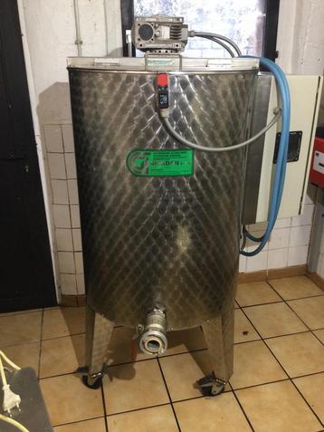 Profi Honingmenger 300kg, en honingpomp (houffalize) beschikbaar voor biedingen