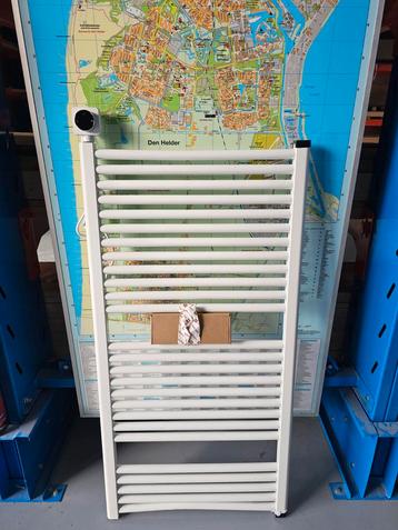 Design Elektrische Badkamerradiator - Nieuw beschikbaar voor biedingen