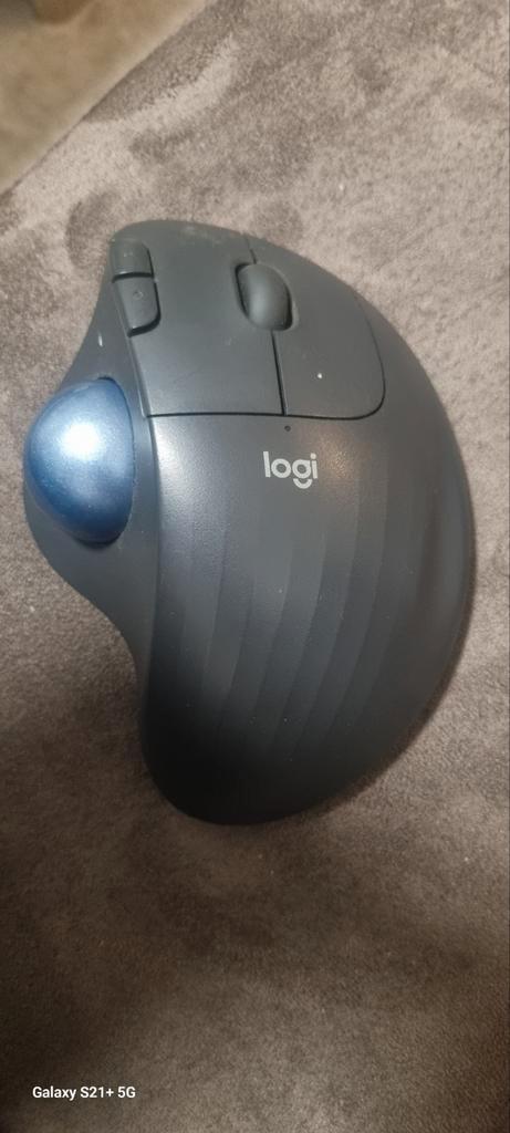 Logitech Trackball Muis - Ergonomisch Design, Computers en Software, Muizen, Ophalen of Verzenden