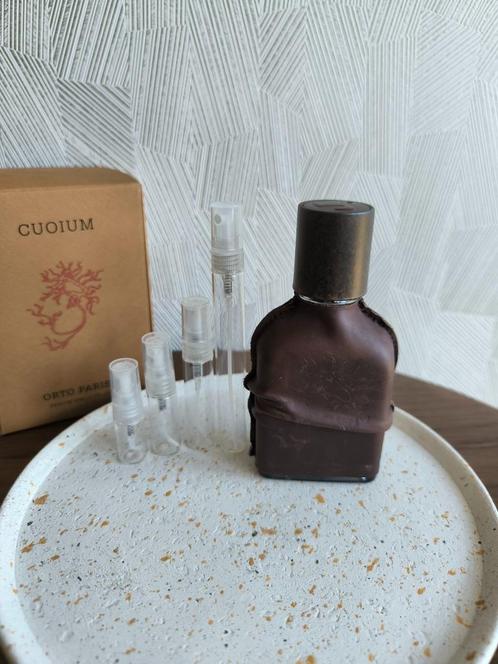 Orto Parisi - Cuoium (5ml) Sample/Decant, Sieraden, Tassen en Uiterlijk, Uiterlijk | Parfum, Zo goed als nieuw, Verzenden