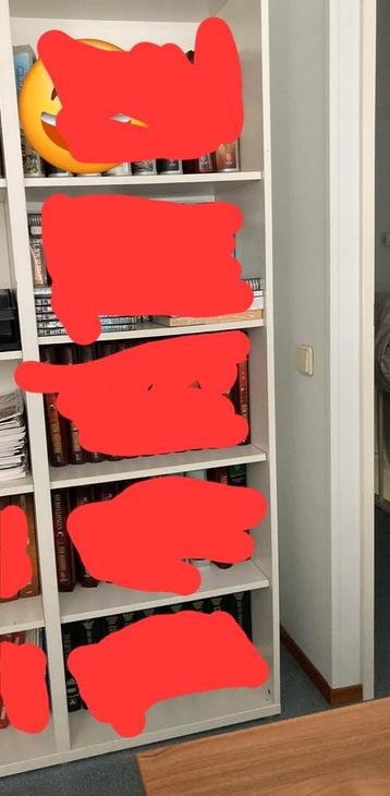 Ikea boekenkast wit GRATIS af te halen ALMERE beschikbaar voor biedingen