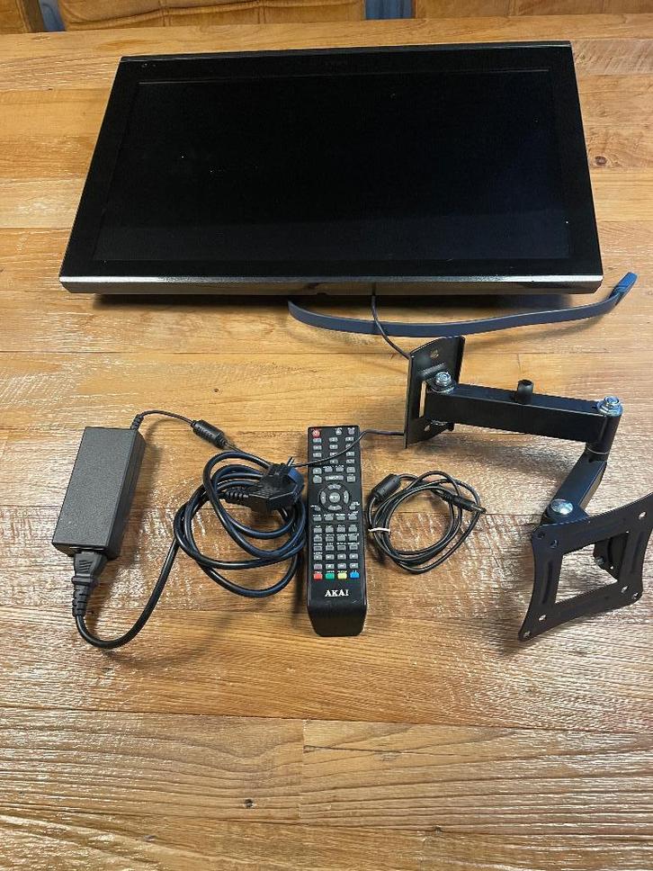 camper caravan tv 12 volt / 220 volt 22 inch met ophangbeuge, Audio, Tv en Foto, Televisies, Zo goed als nieuw, 40 tot 60 cm, Overige merken