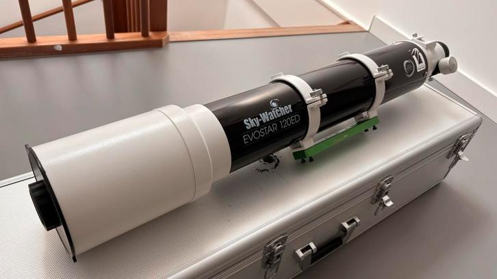 Skywatcher Evostar 120ED Apo Telescoop, Audio, Tv en Foto, Optische apparatuur | Telescopen, Gebruikt, Lenzentelescoop (refractor)