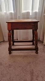 Eikenhouten tafeltje, hxlxb 58x55x37 cm, Ophalen of Verzenden