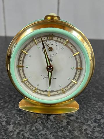 Vintage antieke wekker Peter Variant 106 . Loopt goed . beschikbaar voor biedingen