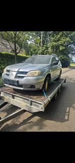 Mitsubishi Outlander 2.0 MPI 2WD 2006 Grijs, Voorwielaandrijving, Zwart, 4 cilinders, Bedrijf