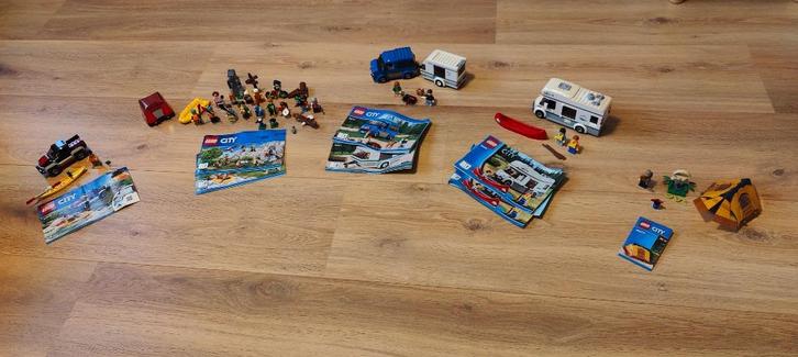 Lego complete sets - Camping bundel, Kinderen en Baby's, Speelgoed | Duplo en Lego, Gebruikt, Lego, Complete set, Ophalen of Verzenden