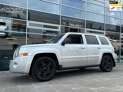 Jeep Patriot 2.4 Limited Liberty, Auto's, Jeep, Bedrijf, Te koop, Patriot, 4x4, Airbags, Airconditioning, Boordcomputer, Centrale vergrendeling