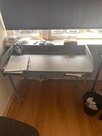Ikea study table, Ophalen, Zo goed als nieuw, Bureau