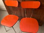 2 Jaren 60/70 stoelen in goede staat, Ophalen, Zo goed als nieuw, Twee