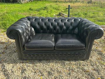 Nette Chesterfield 2-zits bank - 165cm - zwart leer beschikbaar voor biedingen