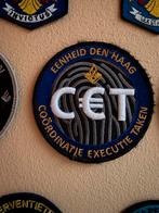 Gezocht: CET Eenheid Den Haag politie Patch, Verzamelen, Speldjes, Pins en Buttons, Ophalen of Verzenden, Gebruikt, Stad of Land