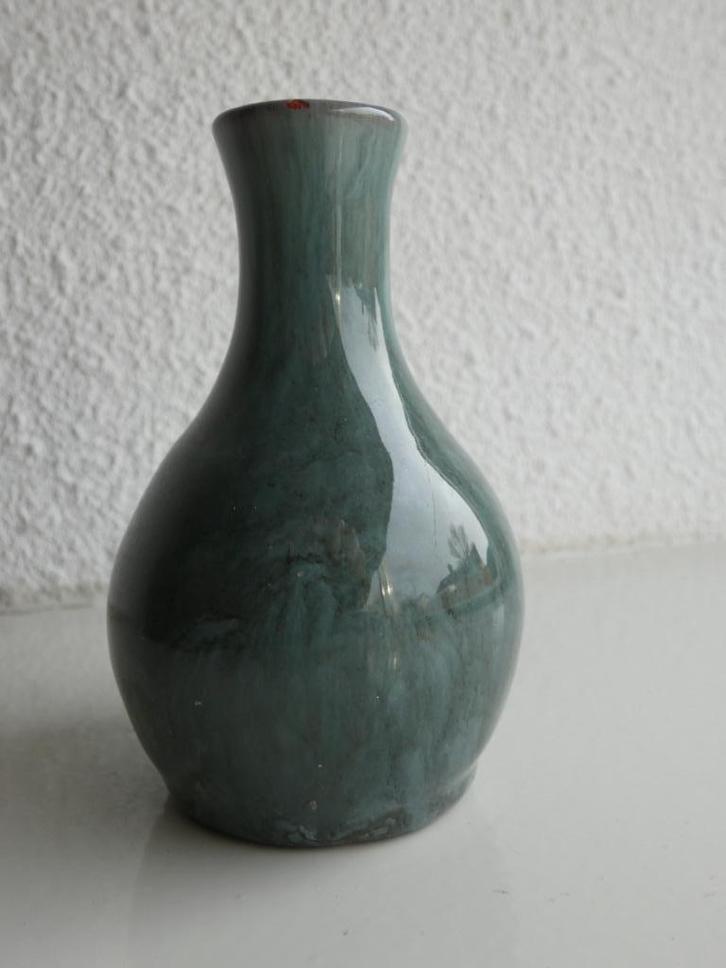 Klein vaasje hoogglans, Huis en Inrichting, Woonaccessoires | Vazen, Zo goed als nieuw, Overige kleuren, Minder dan 50 cm, Aardewerk of Porselein