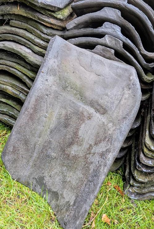 ca. 400 stuks gesmoorde oud-Hollandse holle dakpannen, Doe-het-zelf en Verbouw, Dakpannen en Dakbedekking, Gebruikt, Dakpannen