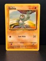 Machop #52, Base 1999, NM/MINT, Engels, Hobby en Vrije tijd, Verzamelkaartspellen | Pokémon, Ophalen of Verzenden, Zo goed als nieuw