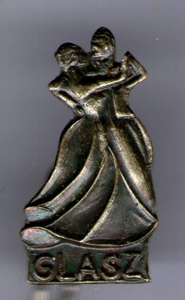 GLASZ zilverkleurig dans speldje ( X_115 ), Verzamelen, Speldjes, Pins en Buttons, Nieuw, Speldje of Pin, Sport, Verzenden