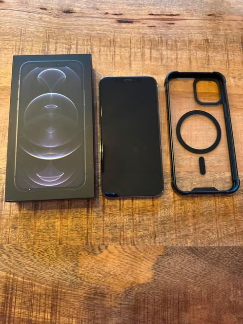 iPhone 12 Pro 256 GB Graphite Screenprotector hoesje Camera, Telecommunicatie, Mobiele telefoons | Hoesjes en Frontjes | Apple iPhone