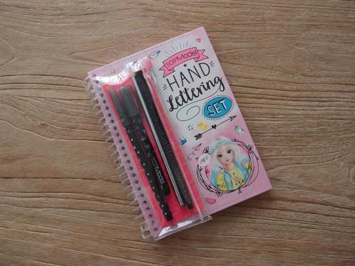Erg mooie Depesche TOPModel kleurboek handlettering set zgan, Kinderen en Baby's, Speelgoed | Educatief en Creatief, Zo goed als nieuw