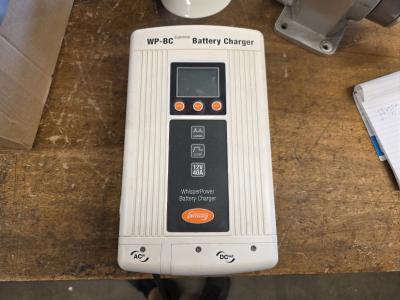 WP bc supreme battery charger, Watersport en Boten, Bootonderdelen, Gebruikt