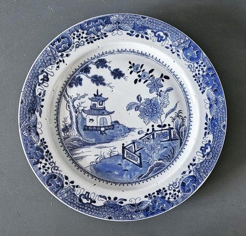 Chinese schaal, Antiek en Kunst, Antiek | Porselein, Ophalen of Verzenden