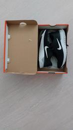 Zgan Nike trainers zwart/withte, Zwart, Nike, Ophalen of Verzenden, Sneakers of Gympen