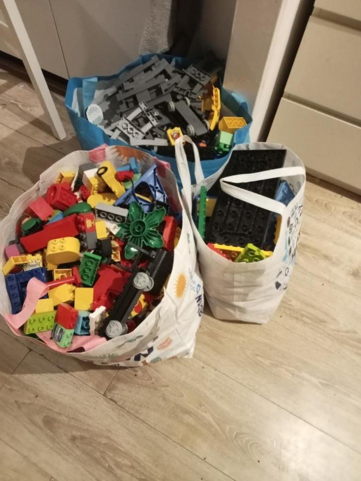 Duplo 3 tassen inc trein, Kinderen en Baby's, Speelgoed | Duplo en Lego, Zo goed als nieuw, Duplo, Ophalen