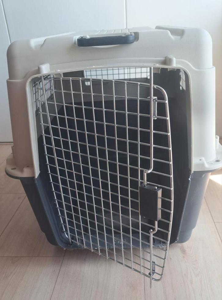 Flamingo Reiskennel Nomad L - 81x56x59 cm, Dieren en Toebehoren, Transportboxen, Gebruikt, Ophalen