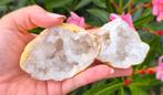 Bergkristal geode, Ophalen of Verzenden, Zo goed als nieuw