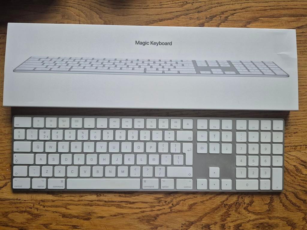 Apple Magic Keyboard 2 - Zo goed als nieuw, Computers en Software, Toetsenborden, Numeriek, Ophalen of Verzenden, Zo goed als nieuw