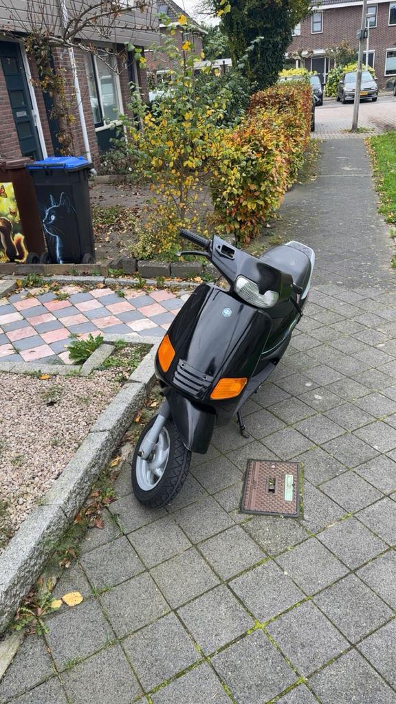 Zip type 2, Fietsen en Brommers, Scooters | Piaggio, Gebruikt, Zip, Maximaal 45 km/u, Tweetakt, Ophalen