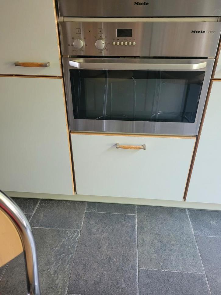 Miele Classic Combi Oven & Miele Koffiemachine, Witgoed en Apparatuur, Koffiezetapparaten, Gebruikt, Overige modellen, Ophalen