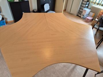 Mooie kantoor tafels/bureaus