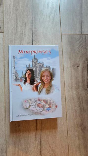 Ada Schouten-Verrips - Miniprinses beschikbaar voor biedingen
