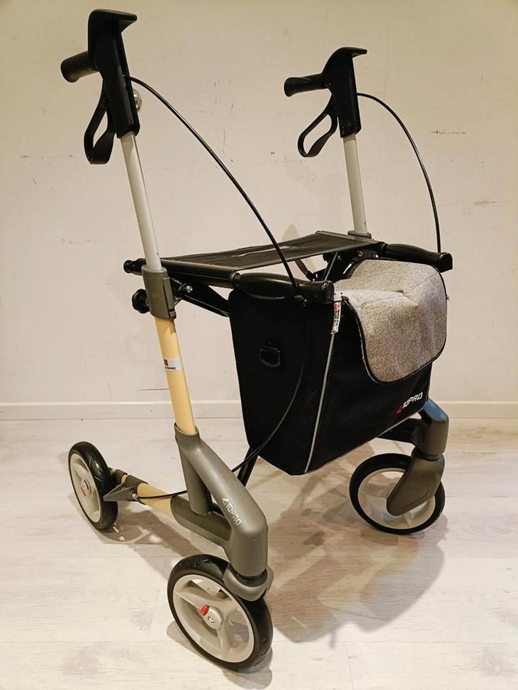 Topro Troja 5G M rollator incl Garantie en Servicebeurt ZGAN, Diversen, Rollators, Zo goed als nieuw, Lichtgewicht, Opvouwbaar