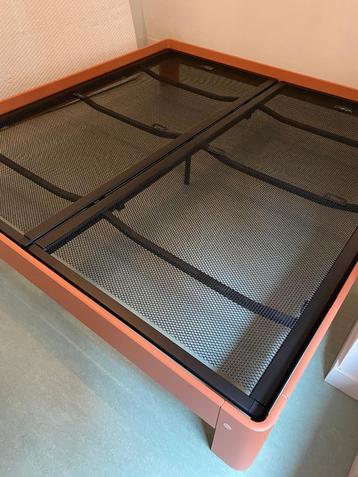 Auping auronde 200x210 dusty red beschikbaar voor biedingen
