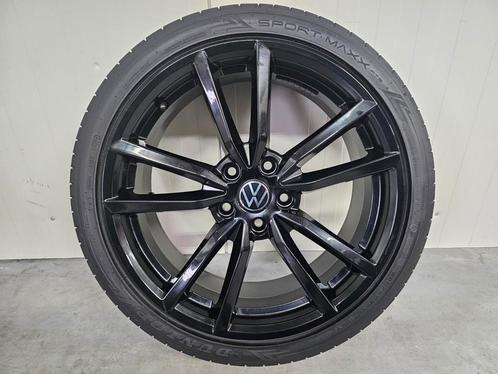 18 inch Vw Pretoria velgen caddy golf zomerbanden. 225 40 18, Auto-onderdelen, Banden en Velgen, Velg(en), Zomerbanden, 18 inch