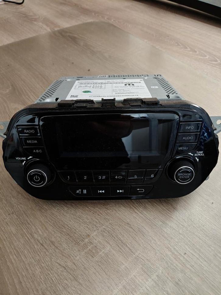 Fiat Tipo Radio/Infotainment Unit - Origineel & Werkend!, Auto-onderdelen, Elektronica en Kabels, Ophalen of Verzenden