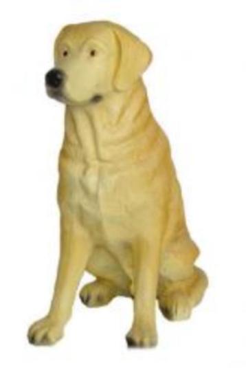 polyester beeld / labrador beschikbaar voor biedingen
