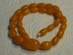 Prachtige oude bakelieten ketting, amber kleur, lengte 39 cm, Verzenden, Overige materialen, Ketting