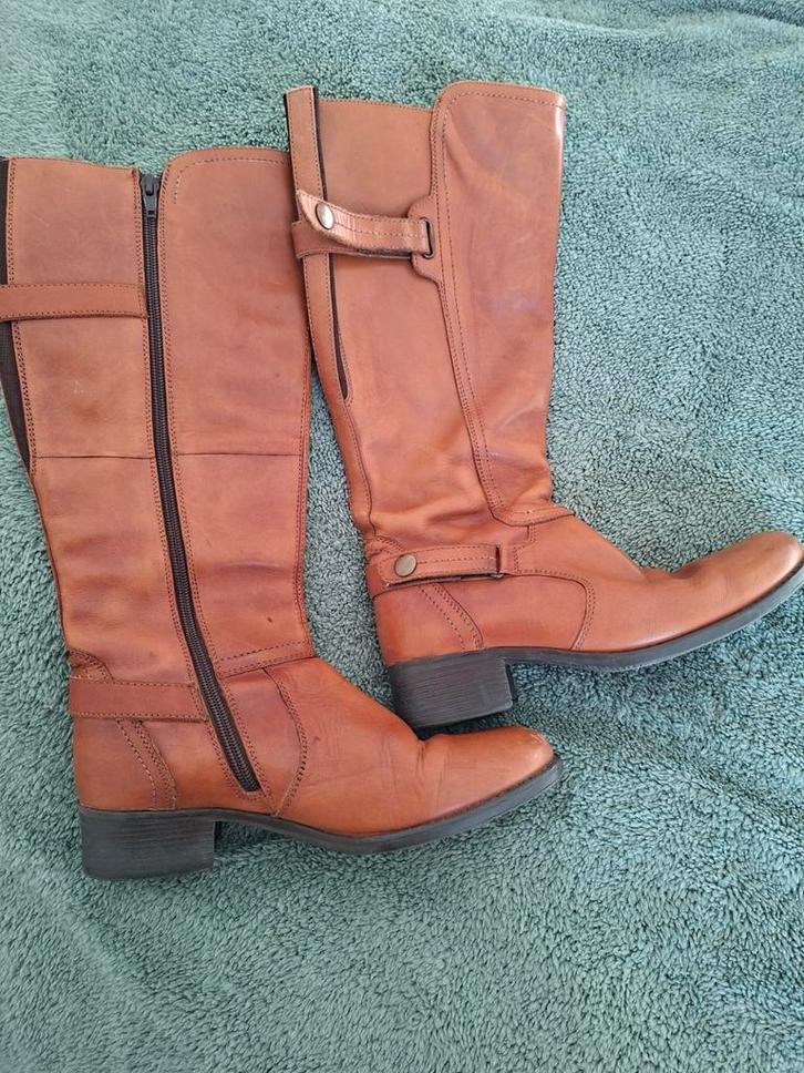 Bruine leren hoge laarzen maar 37, Kleding | Dames, Schoenen, Gedragen, Hoge laarzen, Bruin, Ophalen of Verzenden