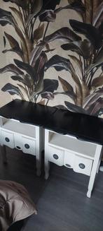 2 leuke kastjes/ nachtkastjes/ tafeltje., Huis en Inrichting, Kasten | Overige, Ophalen, Zo goed als nieuw