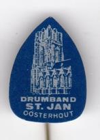 Speldje DRUMBAND SINT JAN OOSTERHOUT BLAUW (A9)  KIJK OOK EE, Verzamelen, Speldjes, Pins en Buttons, Verzenden, Gebruikt, Overige onderwerpen