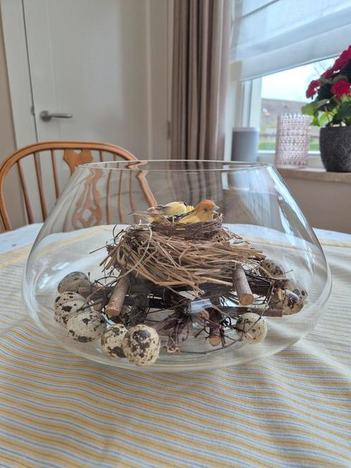 Glazen decoratieve schaal Pasen, Huis en Inrichting, Woonaccessoires | Schalen en Manden, Zo goed als nieuw, Schaal, Rond, Glas