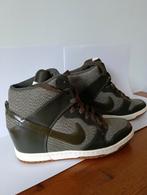 Zeldzame Nike Dunk Sky Hi Essential Olive Green US 8.5, Kleding | Dames, Schoenen, Nike, Ophalen of Verzenden, Groen, Sneakers of Gympen