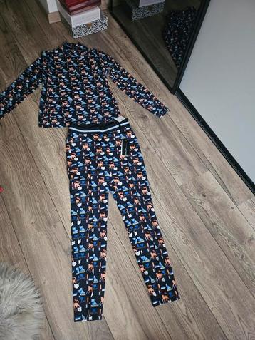 Marc Cain Set - Stijlvol en Comfortabel beschikbaar voor biedingen