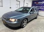 Volvo - V70 - 2.4 TURBO Comfort Line - 03-GK-BN, Auto's, Volvo, Voorwielaandrijving, 1543 kg, 500 kg, 91 €/maand